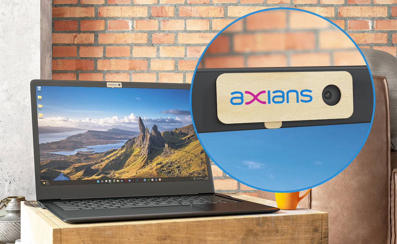 Canopy - Znakowane drewniane zaślepki na kamerki gallery thumbnail