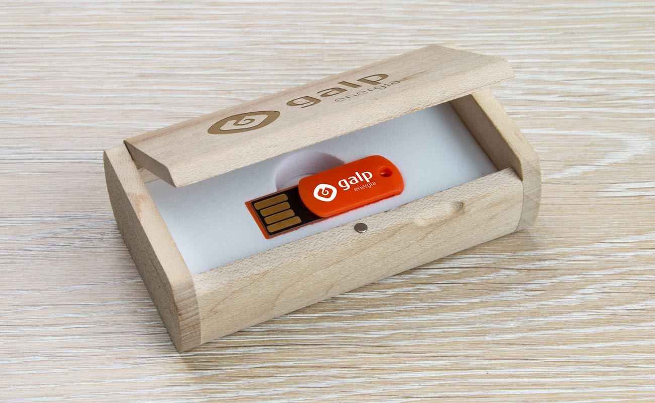 Clip - USB Spinacz z Logo gallery thumbnail
