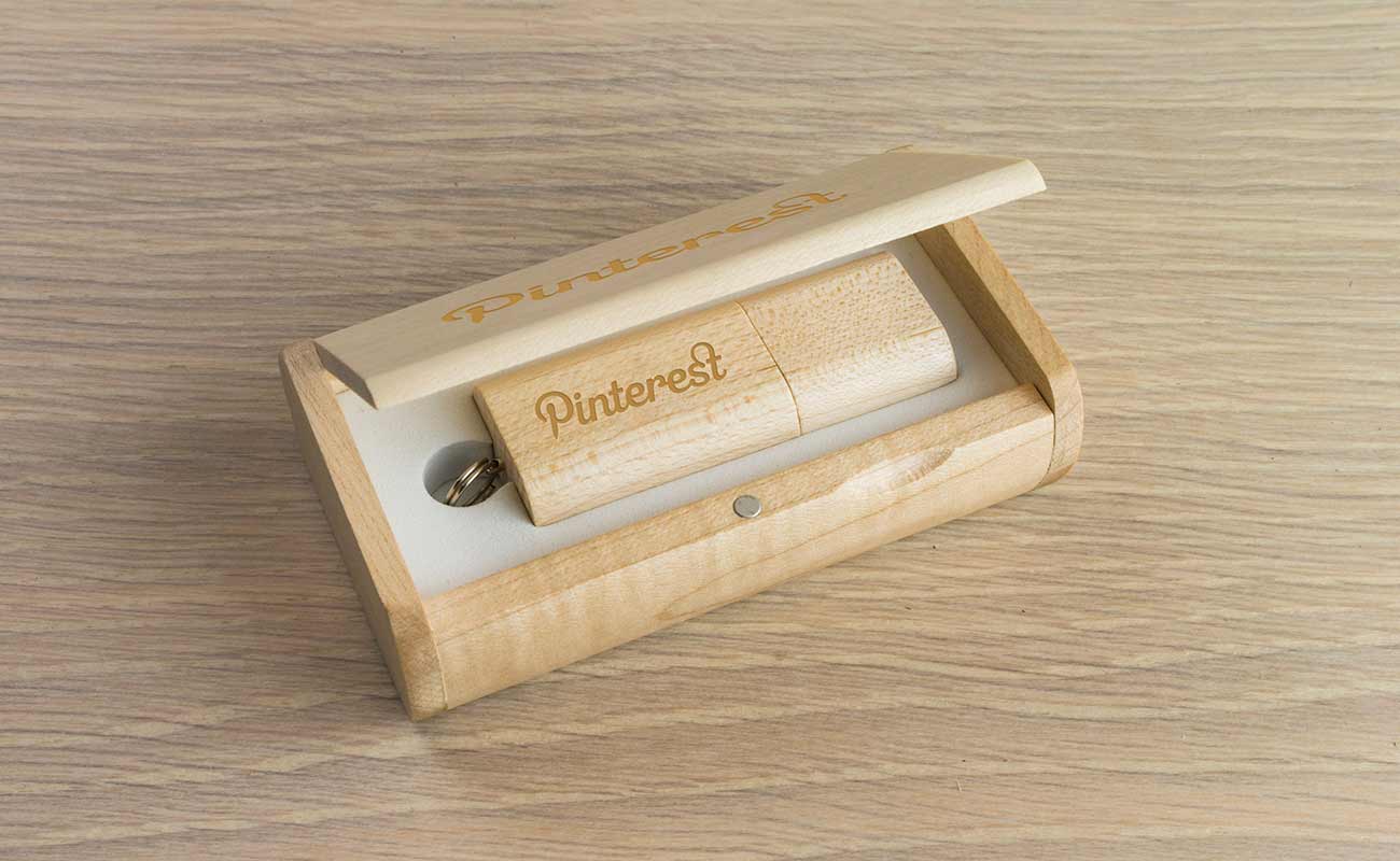 Nature - Pendrive Drewniany z Grawerem gallery thumbnail