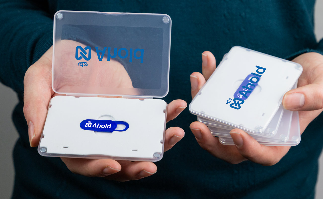 Shield - Zatyczki na kamery z Nadrukiem Gdansk gallery thumbnail